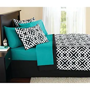 Mainstays Interlocking Geo Bed in a Bag Bedding (Full)