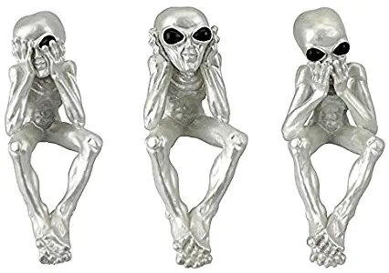 Design Toscano See-No, Hear-No, Speak-No Alien Lifeform Sitting Statues