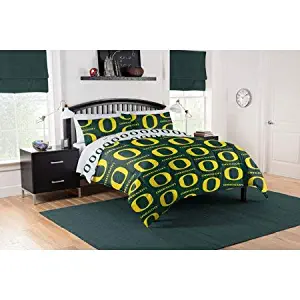 Official Oregon Ducks Queen Bed in Bag Set