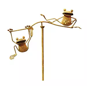 Red Carpet Studios Balancing Buddies Small Yard Art, Frogs