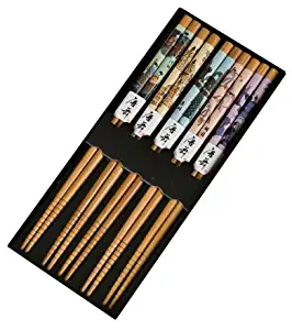 Kafuh Genuine Chinese Wooden Chopsticks with Asian Figural Art