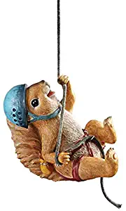 Design Toscano Skyler, The Climbing Squirrel Statue
