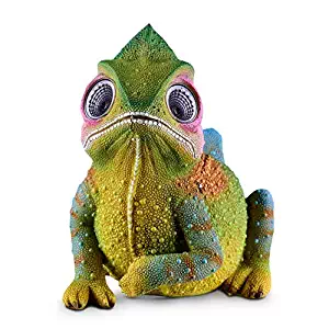 Solar Garden Decor Figurine - Chameleon Planter | LED Outdoor Decoration Figure | Light Up Decorative Statue Accents for Yard, Patio, Lawn, or Deck | Great Housewarming Gift Idea (Green)