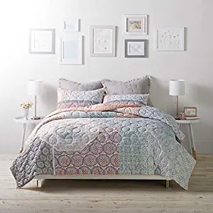 LC Lauren Conrad Tile Patchwork Quilt